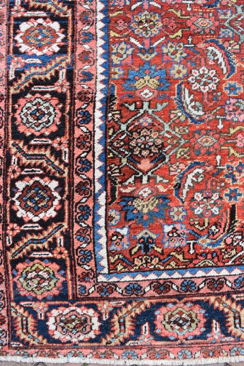 AN ANTIQUE PERSIAN HERIZ CARPET 385X314CM - ADDITIONAL PHOTO 4