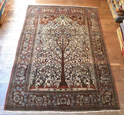 antique isfahan prayer rug 202x145cm - CATEGORY: ANTIQUE RUGS - DATED 1920
