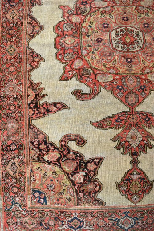 Fine Antique Malayor Rug 202x139cm