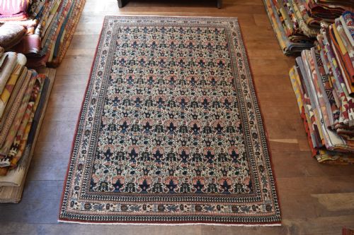 AN OLD QUM RUG 209X144CM - ADDITIONAL PHOTO 1