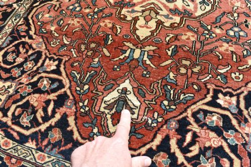ANTIQUE PART SILK SAROUK RUG 143X108CM - ADDITIONAL PHOTO 2