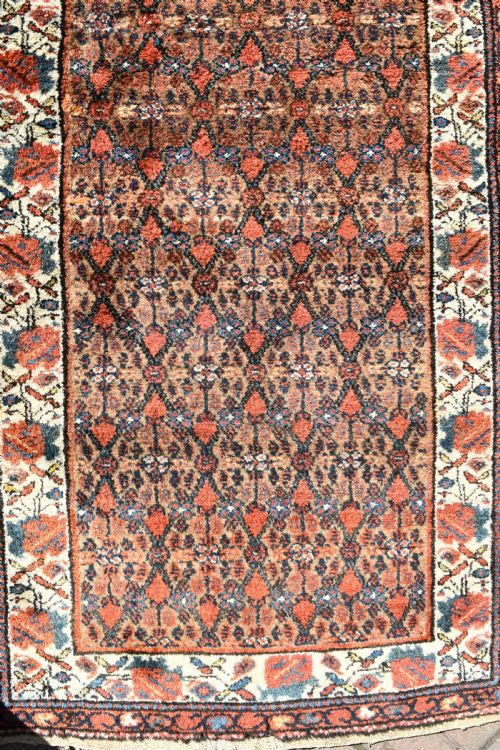 A VERY LONG AND NARROW ANTIQUE PERSIAN HAMADAN RUNNER 641X85CM - ADDITIONAL PHOTO 1