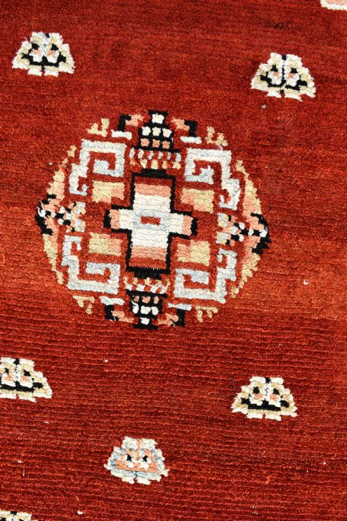 UNUSUALLY LARGE TIBETAN CARPET 229X121CM - ADDITIONAL PHOTO 4
