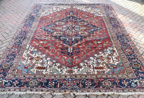 old heriz carpet 318x249cm - CATEGORY: ANTIQUE RUGS - DATED 1920