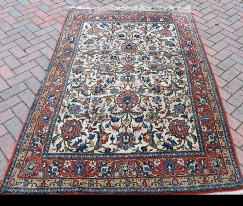 old persian qum rug 208x138cm - CATEGORY: ANTIQUE RUGS - DATED 1920