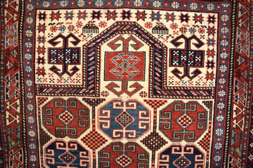 A FINE AND RARE CAUCASIAN MOGHAN PRAYER RUG 160X91 CM - ADDITIONAL PHOTO 2