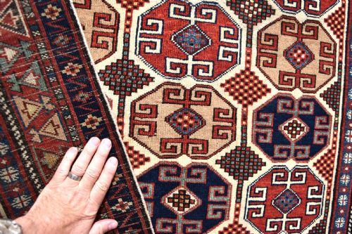A FINE AND RARE CAUCASIAN MOGHAN PRAYER RUG 160X91 CM - ADDITIONAL PHOTO 3
