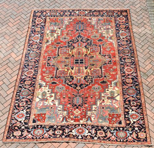 fine antique heriz carpet 347x261 cm - CATEGORY: ANTIQUE RUGS - DATED 1880