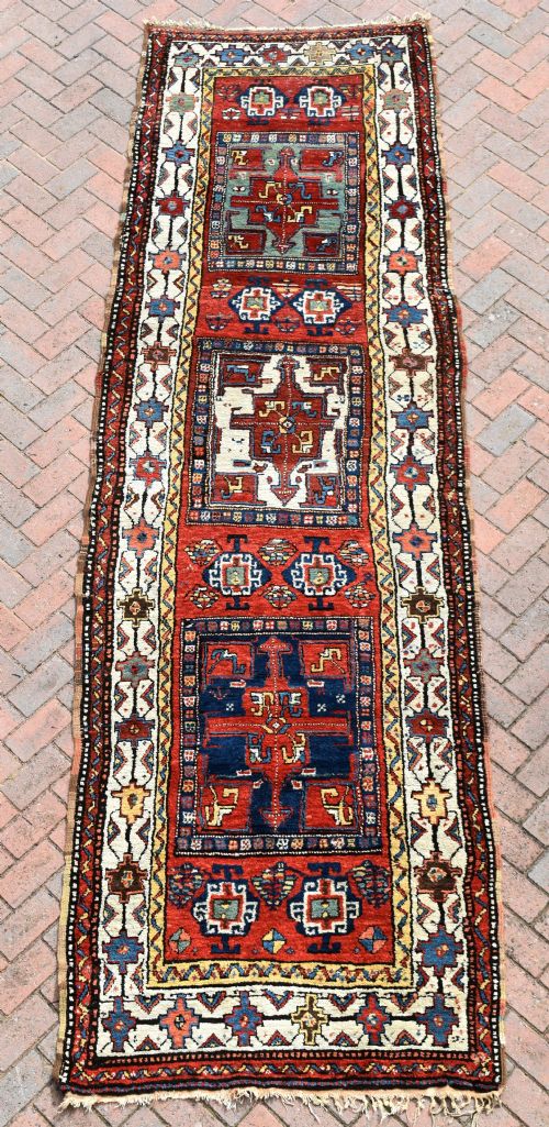 RARE SHASSAVAN LONG RUG 382X216CM - ADDITIONAL PHOTO 6
