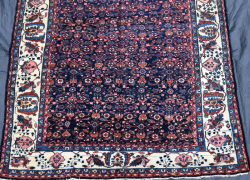 AN UNUSUAL HAMADAN VILLAGE CARPET 299X208 CM - ADDITIONAL PHOTO 4