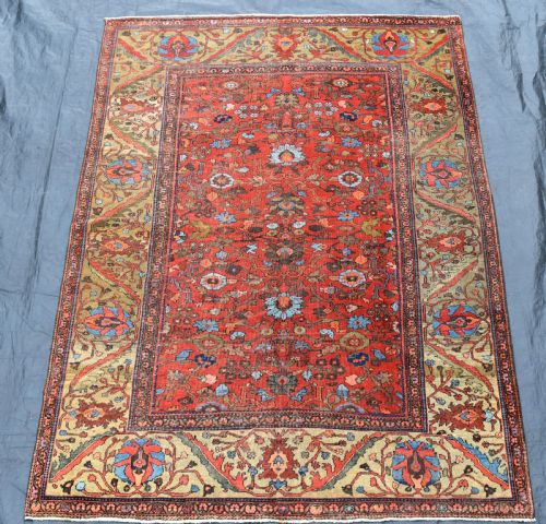 an antique ferahan carpet 332x229 cm - CATEGORY: ANTIQUE JUGS - DATED 1870