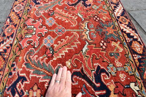 AN ANTIQUE HERIZ WAGIREH NARROW RUNNER 226X70CM - ADDITIONAL PHOTO 2