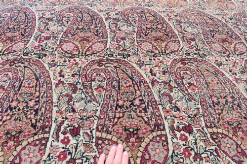 FINE ANTIQUE KIRMAN ROOM SIZE CARPET 300X480 CM - ADDITIONAL PHOTO 11