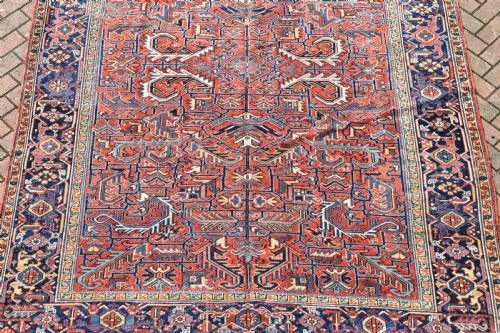 AN OLD PERSIAN ROOMSIZE HERIZ CARPET 307X221 CM - ADDITIONAL PHOTO 7