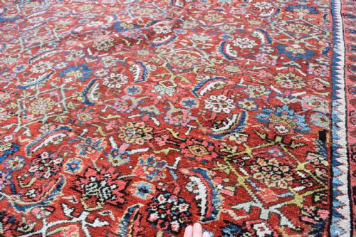 ANTIQUE HERIZ CARPET - ADDITIONAL PHOTO 2