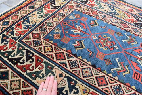 A VERY FINE ANTIQUE SHIRVAN LONG RUG 278X112CM - ADDITIONAL PHOTO 2