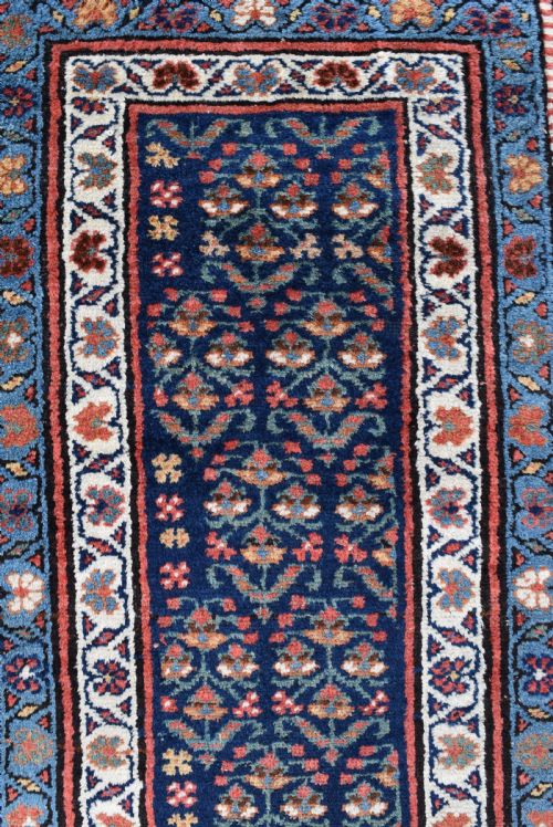 AN ANTIQUE KURDISH NARROW RUNNER 314X80CM - ADDITIONAL PHOTO 1