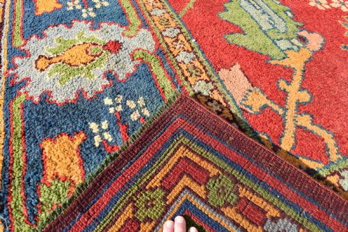AN ANTIQUE GAVIN MORTON ARTS AND CRAFTS CARPET DONEGAL CIRCA 1900 442X332CM - ADDITIONAL PHOTO 3