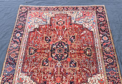 AN UNUSUAL ANTIQUE ROOMSIZE HERIZ CARPET 410X293CM - ADDITIONAL PHOTO 7