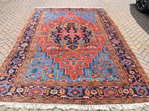 ANTIQUE HERIZ ROOMSIZE CARPET 369X239CM
