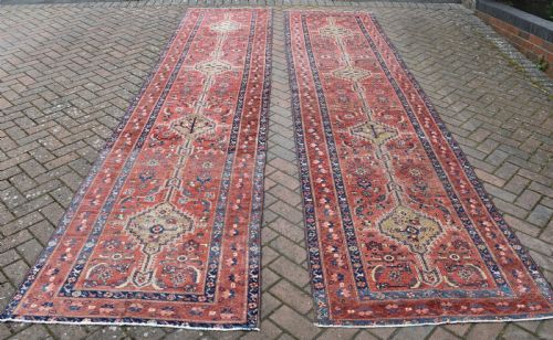 a pair of antique bakshaish runners 423x97cm - CATEGORY: ANTIQUE RUGS - DATED 1890