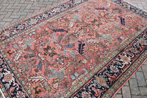 AN OLD PERSIAN HERIZ SMALL ROOMSIZE CARPET 263X192CM - ADDITIONAL PHOTO 3
