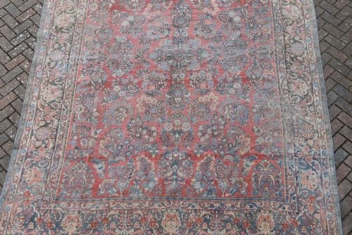 AN OLD PERSIAN SAROUK ROOMSIZE CARPET 366X268CM - ADDITIONAL PHOTO 4
