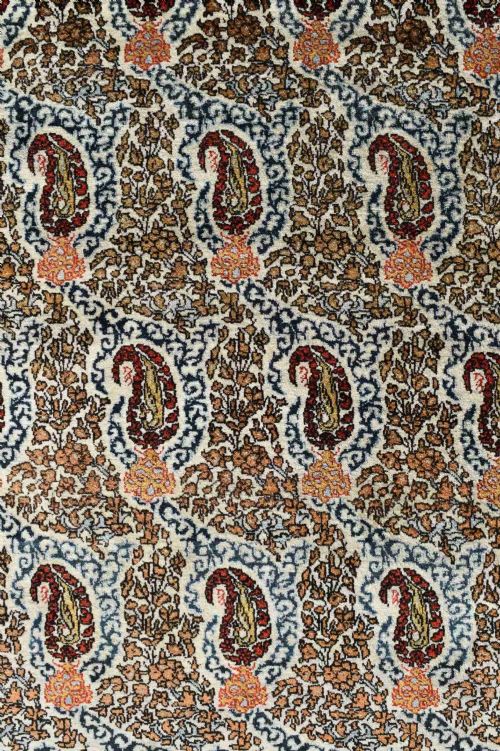 FINE OLD QUM CARPET - ADDITIONAL PHOTO 3