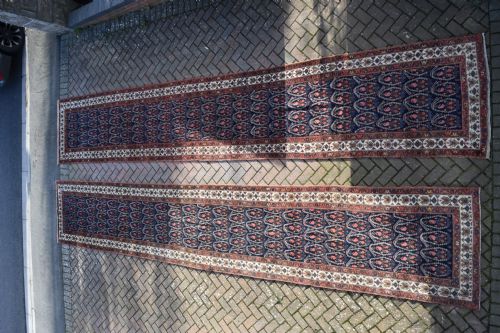 A PAIR OF VERY LONG ANTIQUE MALYOR RUNNERS 1294X104 CM - ADDITIONAL PHOTO 5