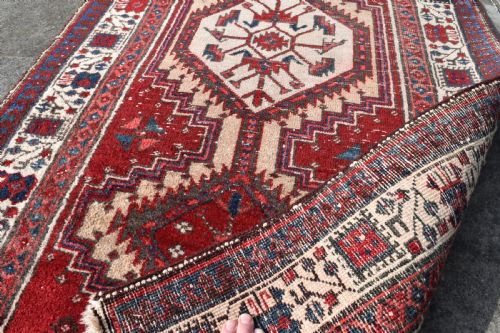 AN OLD SERAB NARROW RUNNER 352X89 CM - ADDITIONAL PHOTO 2