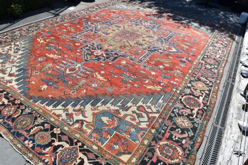 VERY FINE OVER SIZED ANTIQUE HERIZ CARPET 542X381CM - ADDITIONAL PHOTO 1