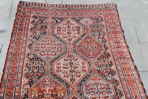 AN ANTIQUE KHAMSEH CHICKEN CARPET 297X194CM - ADDITIONAL PHOTO 2