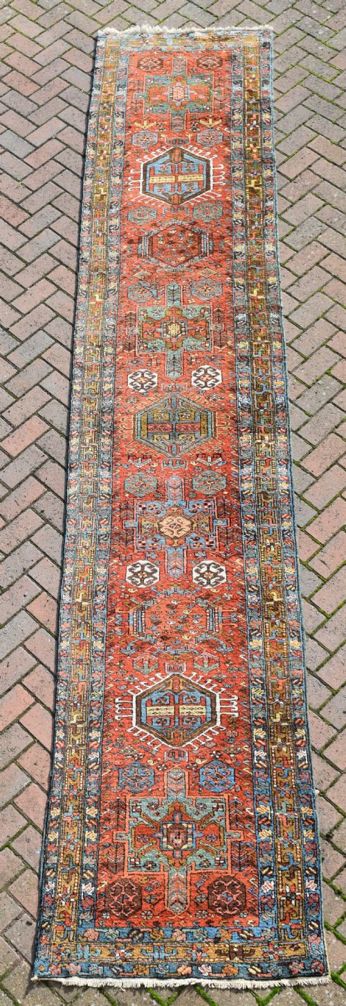 A GOOD ANTIQUE HERIZ NARROW RUNNER 434X84 CM - ADDITIONAL PHOTO 4