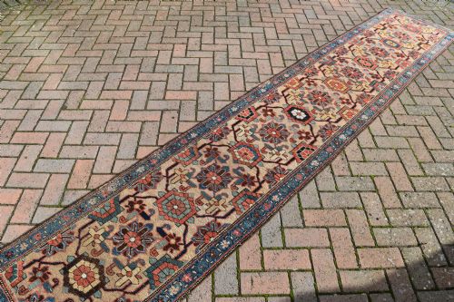 AN ANTIQUE NORTHWEST PERSIAN VERY NARROW HALL RUNNER 369X68 CM - ADDITIONAL PHOTO 8