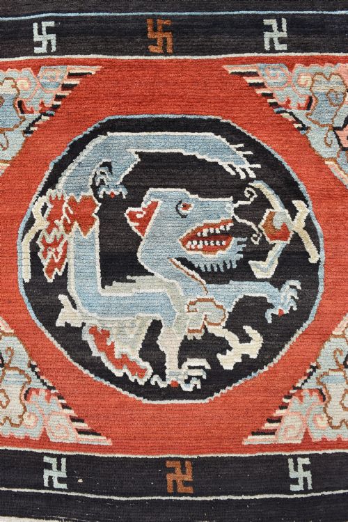 AN OLD TIBETAN SQUARE RUG 118X110 CM - ADDITIONAL PHOTO 1