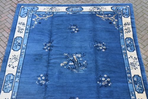 A GOOD ANTIQUE PEKING CARPET CIRCA 1900 355X277CM - ADDITIONAL PHOTO 4