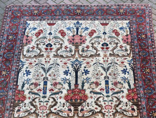 AN EXCEPTIONAL QUM CARPET 326X238CM - ADDITIONAL PHOTO 9