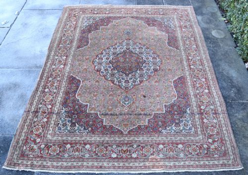 A VERY FINE ANTIQUE TABRIZ RUG 184X121CM - ADDITIONAL PHOTO 2