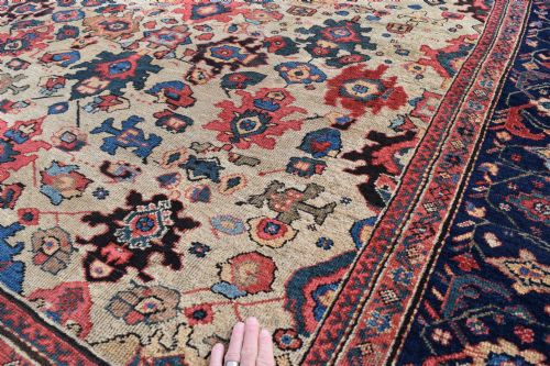 AN ANTIQUE FERAHAN SMALL ROOMSIZE SQUARE CARPET 330X305CM - ADDITIONAL PHOTO 8