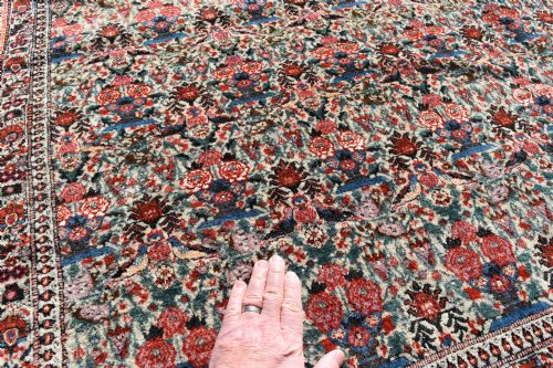 A VERY FINE PART SILK ANTIQUE TEHRAN CARPET 315X218 CM - ADDITIONAL PHOTO 2