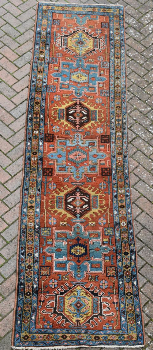 an antique heriz narrow runner in mint condition 323x84 cm - CATEGORY: ANTIQUE RUGS - DATED 1900