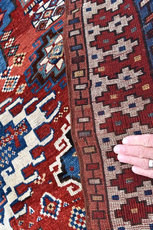 AN EARLY KURDISH KORDI CARPET 268X180 CM - ADDITIONAL PHOTO 8