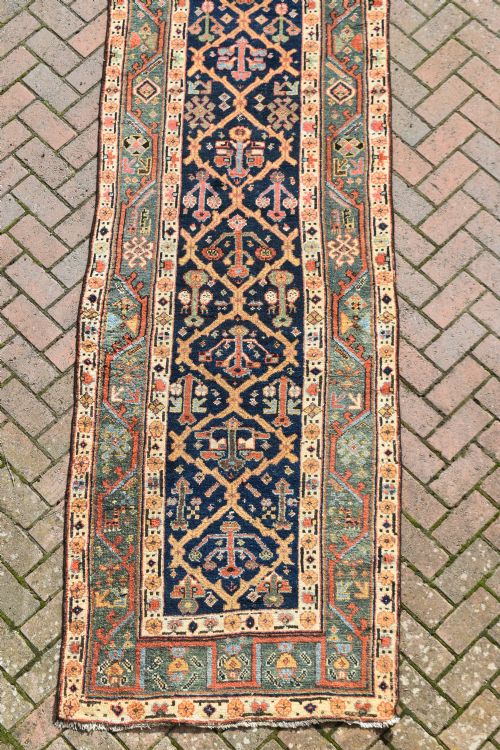 A VERY LONG NARROW ANTIQUE RUNNER 540X96 CM - ADDITIONAL PHOTO 1