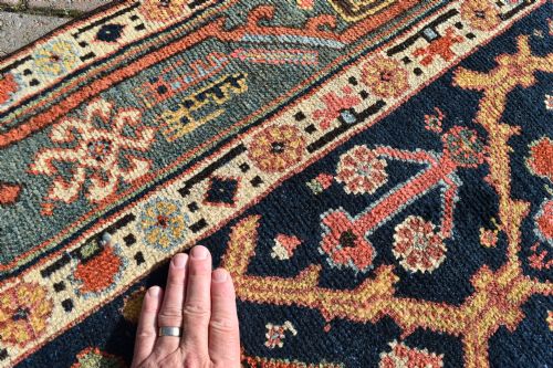 A VERY LONG NARROW ANTIQUE RUNNER 540X96 CM - ADDITIONAL PHOTO 5