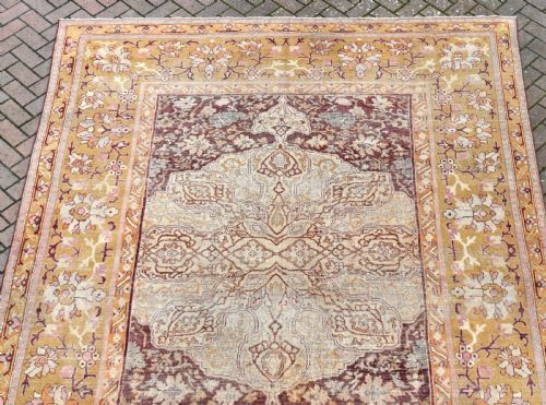 AN ANTIQUE FESENEH COUNTRY HOUSE CARPET 343X253CM - ADDITIONAL PHOTO 2
