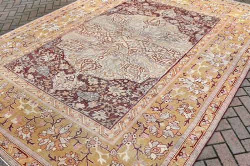 AN ANTIQUE FESENEH COUNTRY HOUSE CARPET 343X253CM - ADDITIONAL PHOTO 6
