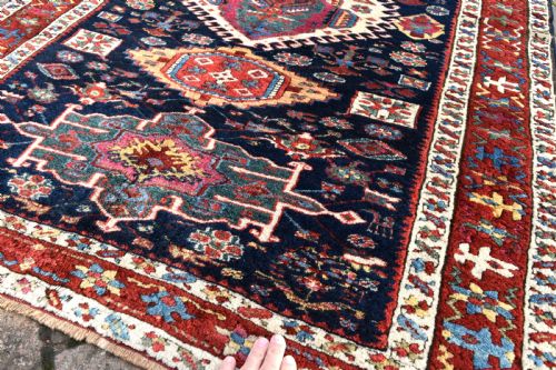 AN EARLY KARADAGH LONG RUG 385X115CM - ADDITIONAL PHOTO 6
