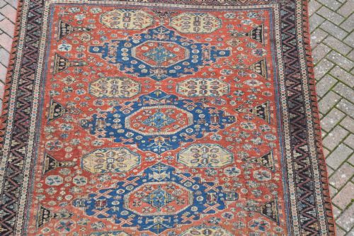 AN ANTIQUE CAUCASIAN KUBA SUMAK CARPET 289X203CM - ADDITIONAL PHOTO 2
