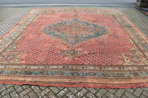 A VERY LARGE OLD MAPLES USHAK CARPET 450X420CM - ADDITIONAL PHOTO 4