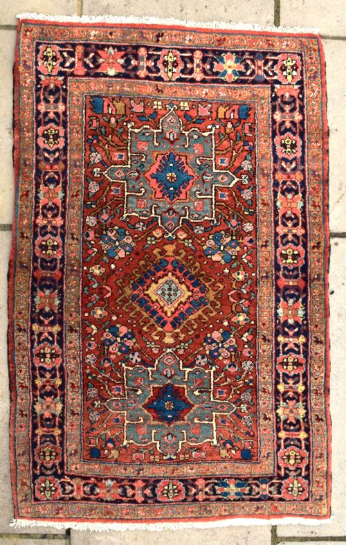 an antique heriz rug 152x97 cm - CATEGORY: ANTIQUE RUGS - DATED 1920